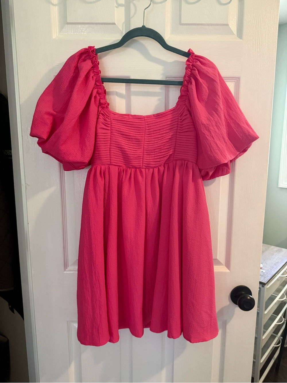 Women’s' Puff Sleeve Pink Dress